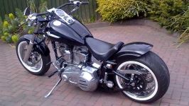 Softail_bobber1.jpg