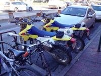 20120813-1-police-suzuki-dirt-bikes-alice-springs-nt.jpg 20120813-1-police-suzuki-dirt-bikes-alice-springs-nt.jpg