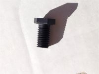tank_lift_bolt.jpg